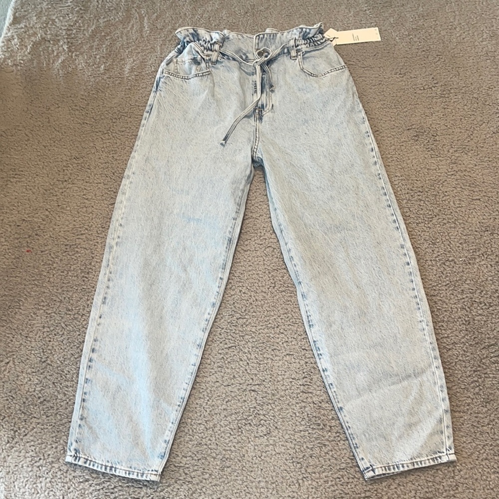 7 for All Mankind Paperbag Waist Balloon in Tuberose size 26